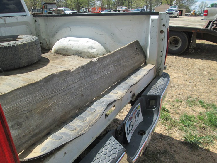 2012-dodge-2500-image-8