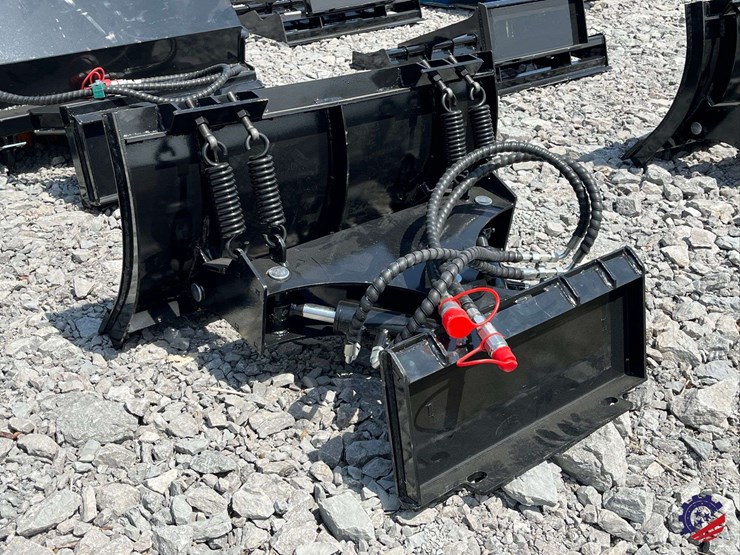 unused-2026-ce-40"-snow-blade-attachment-image-3