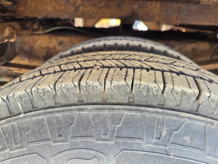 2003-chevrolet-3500-image-58