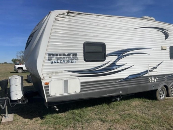 2014-forest-river-26’-puma-toy-hauler-rv-travel-image-31