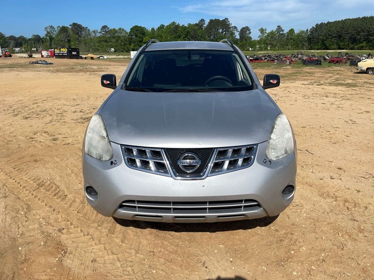 2014-nissan-rogue-image-5