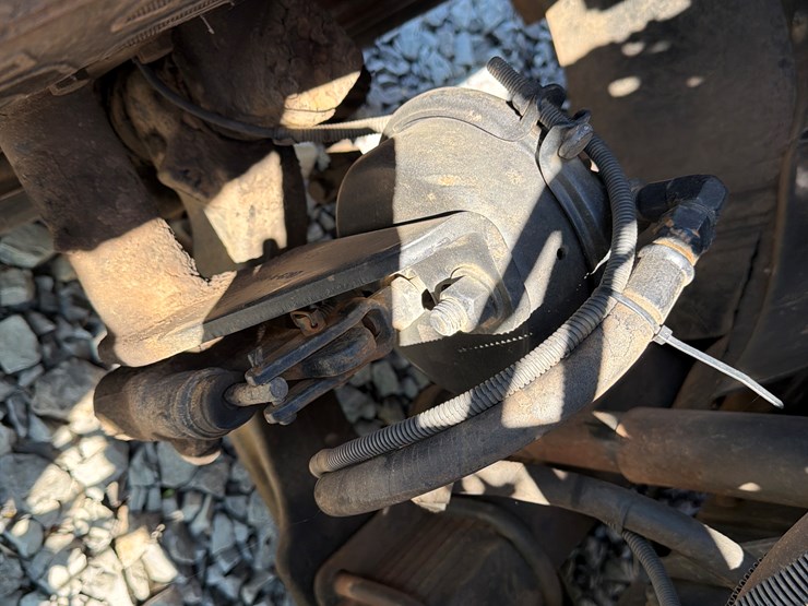 2003-caterpillar-c7-image-33