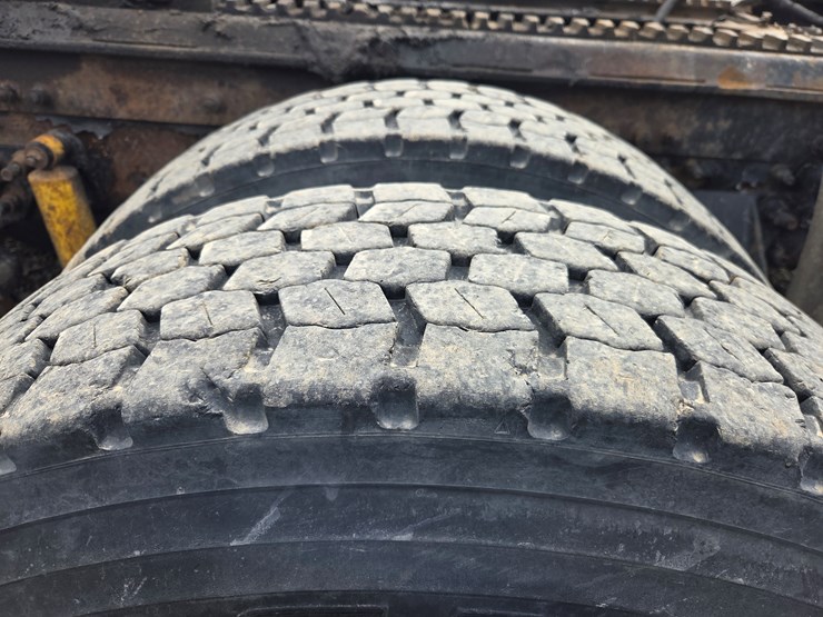 2007-massey-ferguson-8-image-70