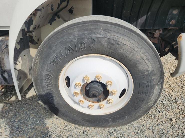 2003-international-durastar-4300-image-82