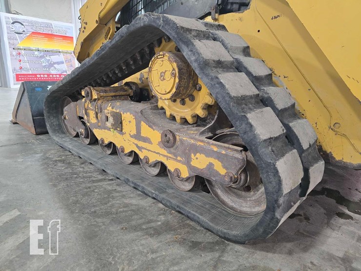 2020-caterpillar-289d3-image-23