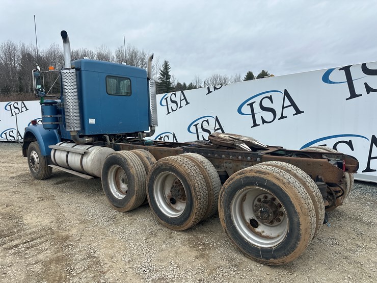 1985-kenworth-w900-image-3