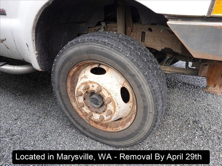 2004-ford-f450-image-27