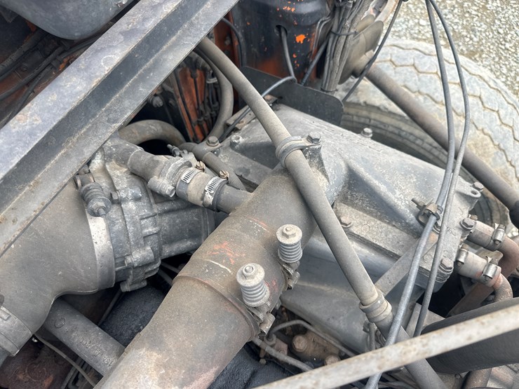 1986-mack-dm686s-image-41