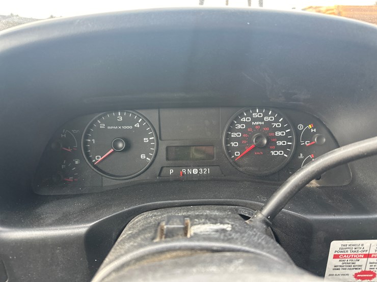 2006-ford-f550-image-28