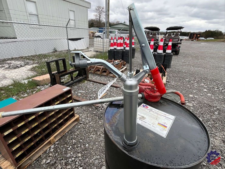 55-gal.-drum-w/-wheel-cart-&-2-hand-pumps-image-7