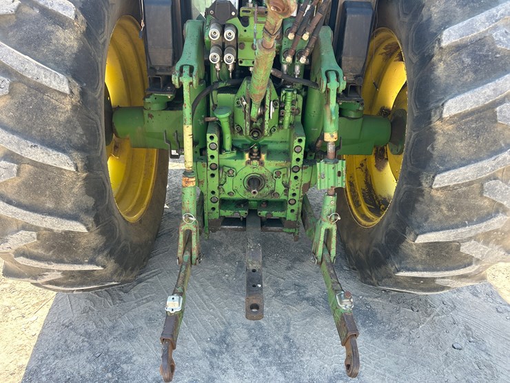 john-deere-6400-image-8