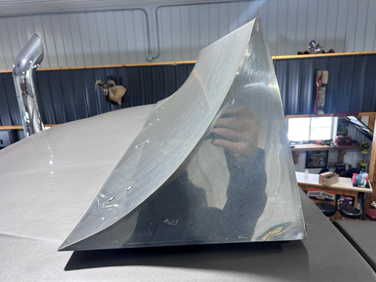 2007-peterbilt-379-image-143