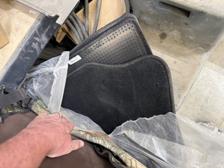 caterpillar-335-image-6