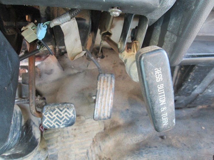 1994-chevrolet-w4-image-31