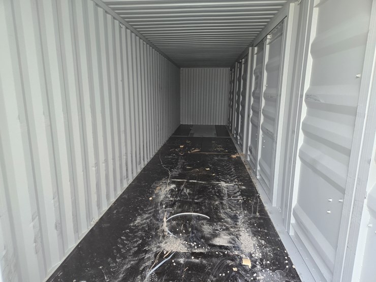 massey-ferguson-8-image-9