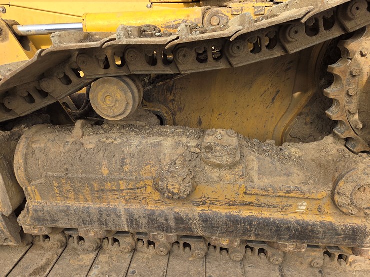 caterpillar-d6n-xl-image-50