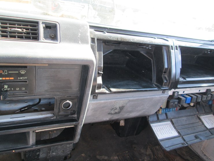 1994-chevrolet-w4-image-26