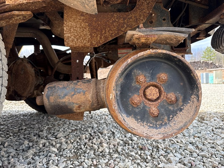 2011-ford-f350-image-29