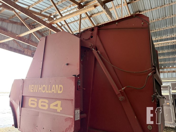 new-holland-664-image-8