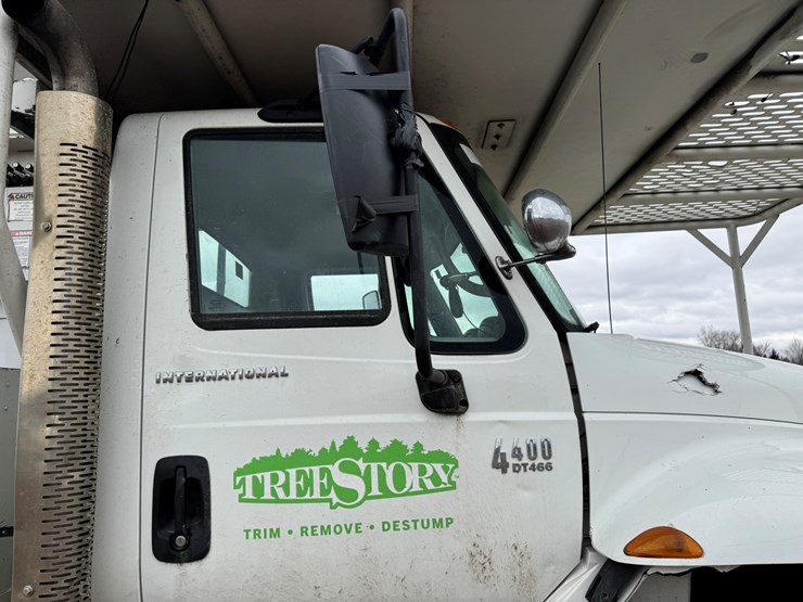 2007-international-durastar-4400-image-19