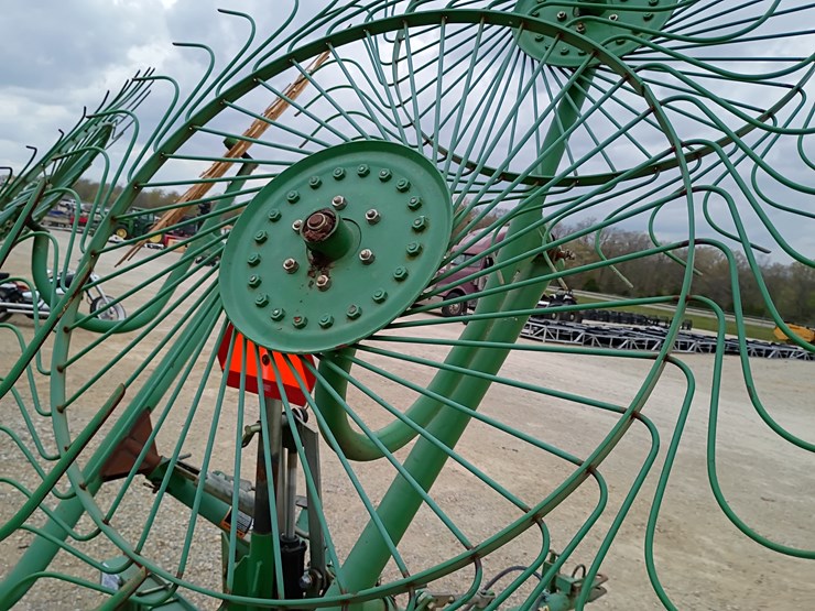 john-deere-702-image-27