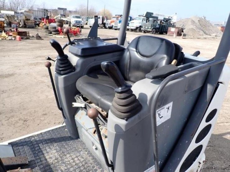 2009-terex-tc16-image-14