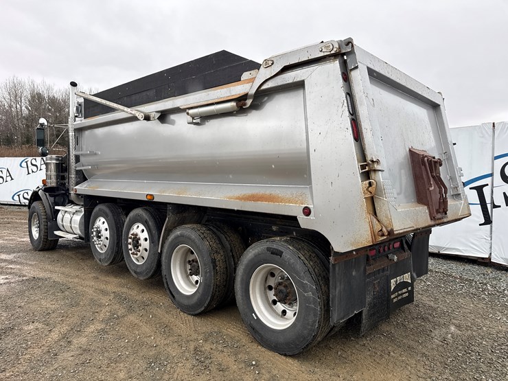 2014-kenworth-t800-image-3