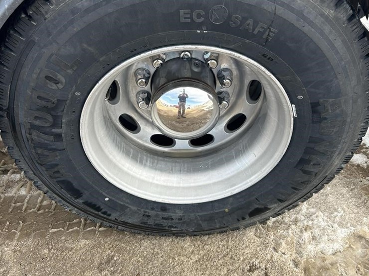 2012-peterbilt-386-image-50