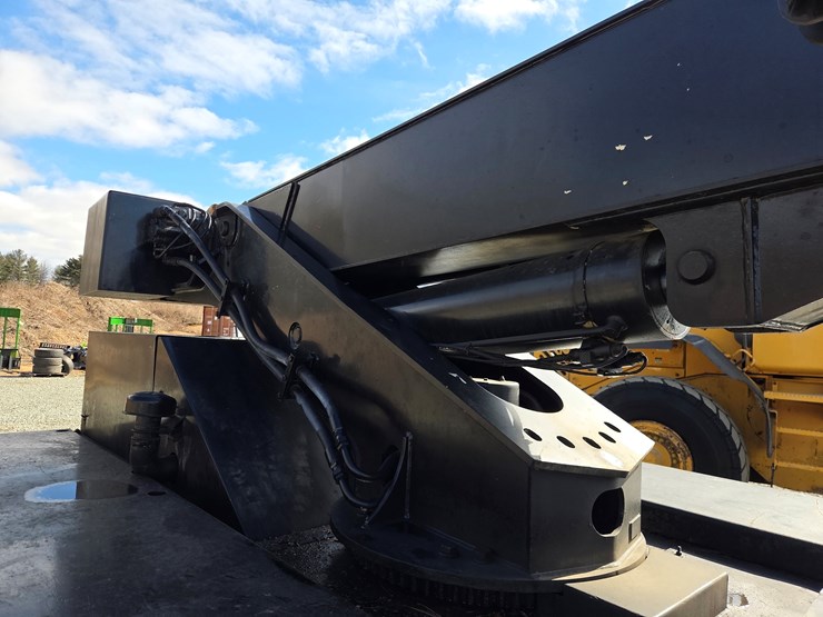 massey-ferguson-8-image-15