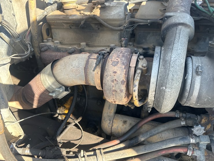 1986-international-f9370-image-37