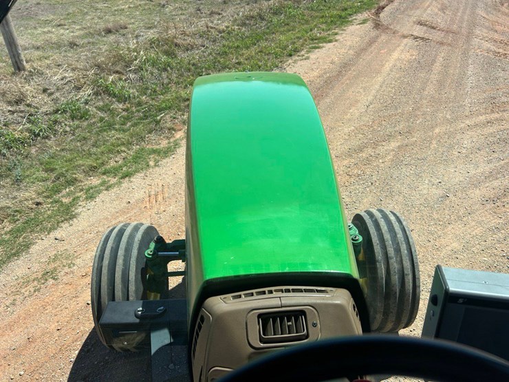 1996-john-deere-8300-image-35