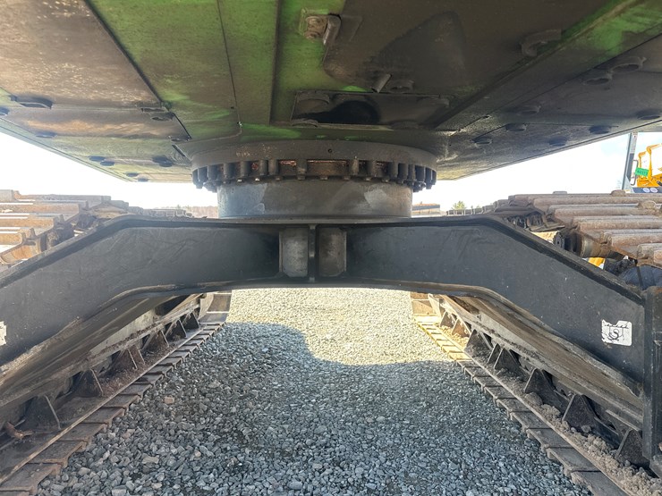 2016-deere-2154d-image-74