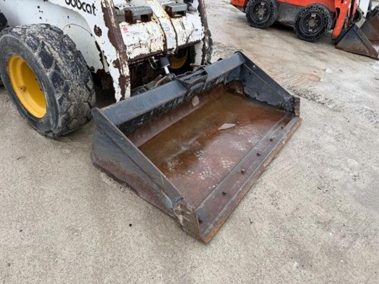 2009-bobcat-864-image-26