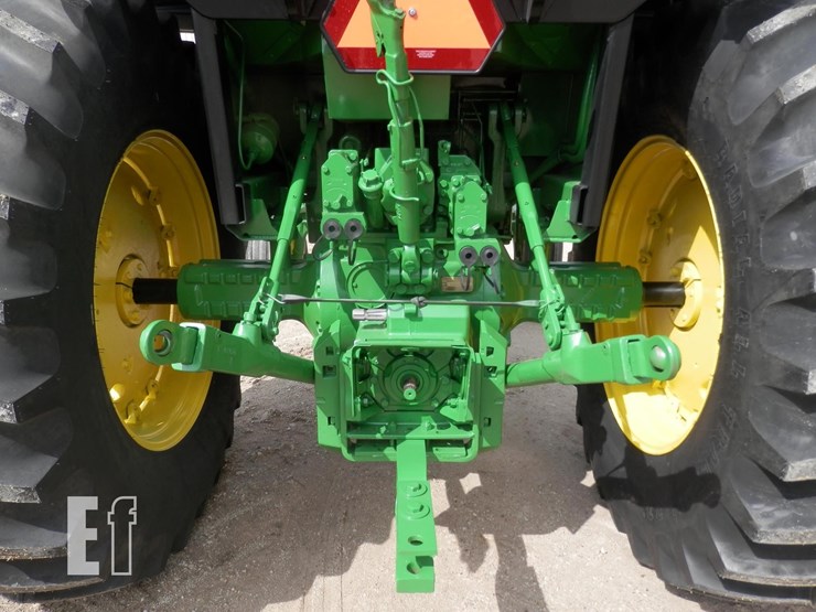 john-deere-4240-image-9