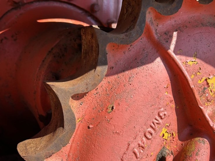 #1106-•-allis-chalmers-dozer-crawler-image-35