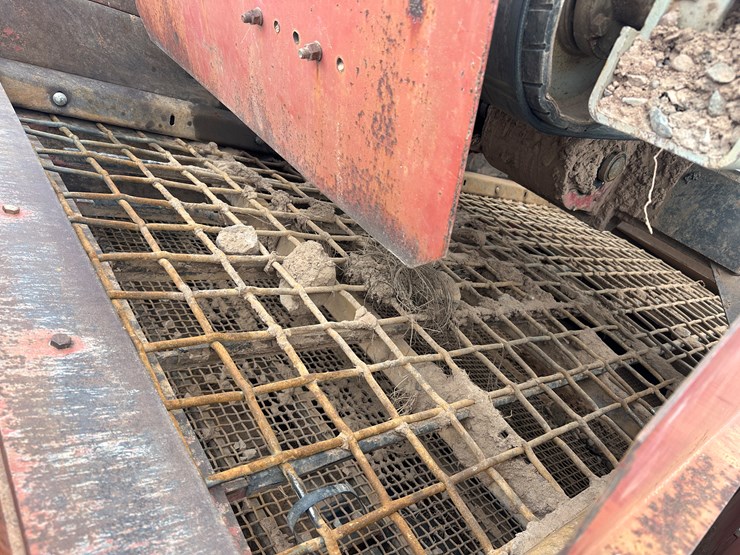 massey-ferguson-8-image-58