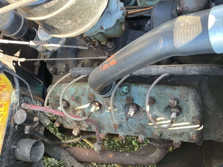 1938-ford-two-door-deluxe-sedan---original-car!-image-83