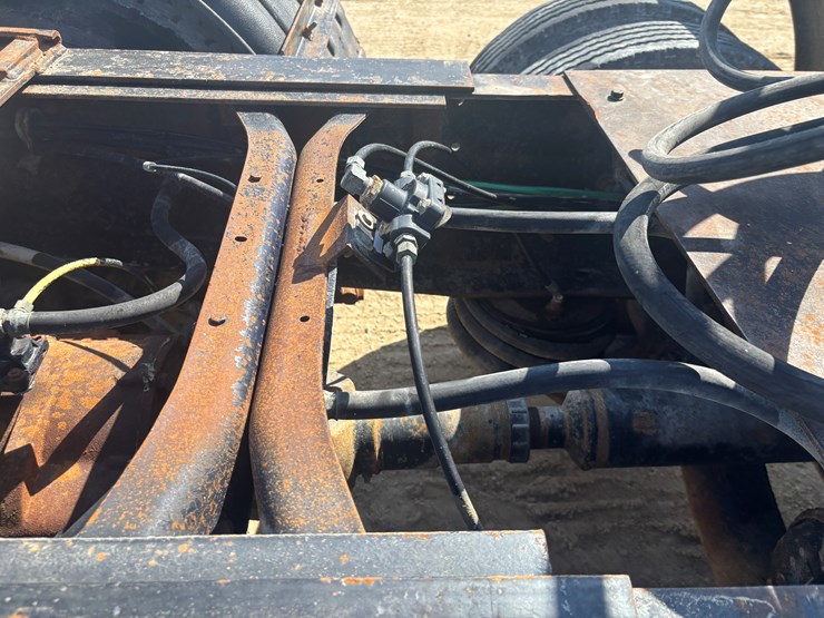 1994-international-9400-image-64