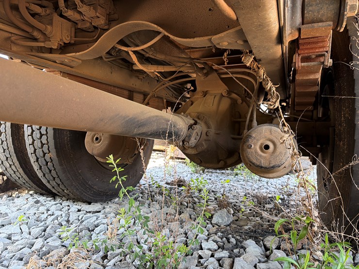 2003-caterpillar-c7-image-16