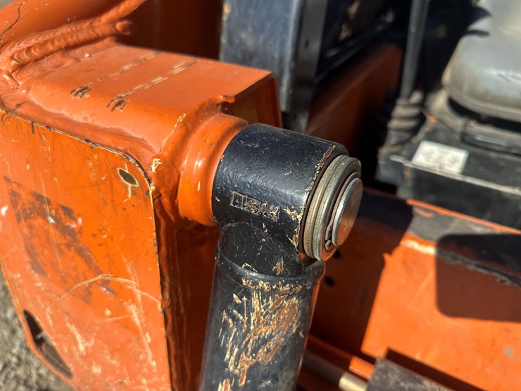 2020-gehl-rt105-image-29