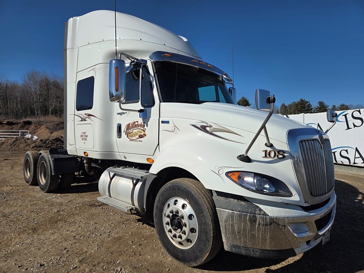 2013-international-prostar-image-7