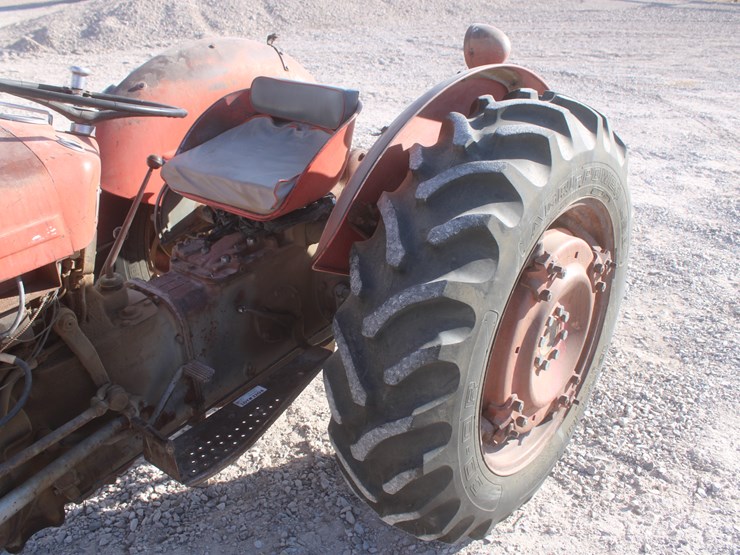 ferguson-35-image-17