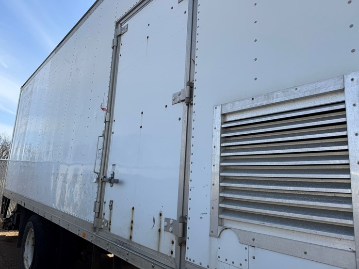 2010-international-4300-sba-image-17