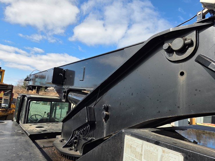 massey-ferguson-8-image-21