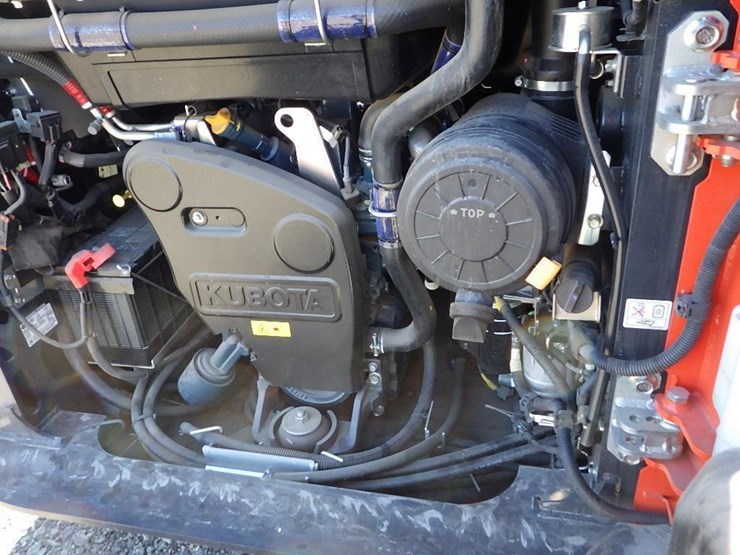 2024-kubota-svl75-3-image-9