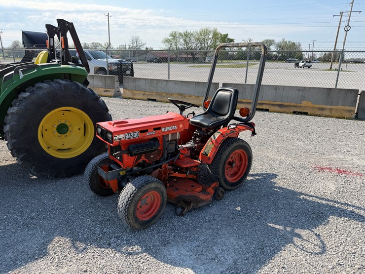 kubota-b4200-image-1
