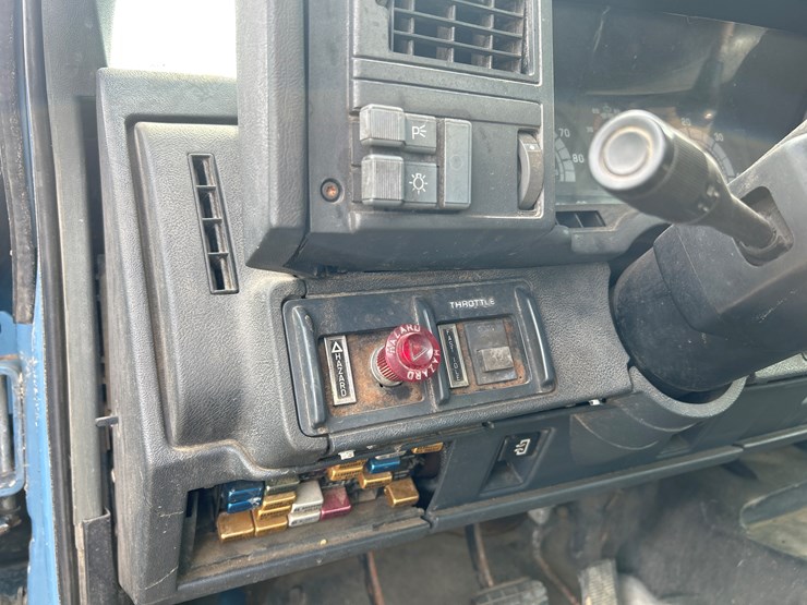 1999-caterpillar-3126-image-65