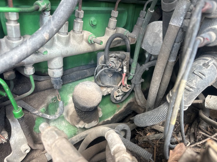 deere-1110e-image-89