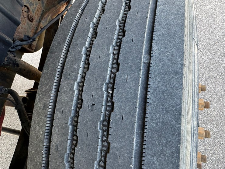 2014-international-4300-sba-image-55