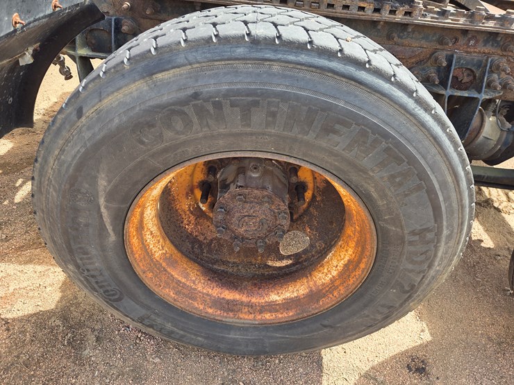 2012-international-prostar-image-70